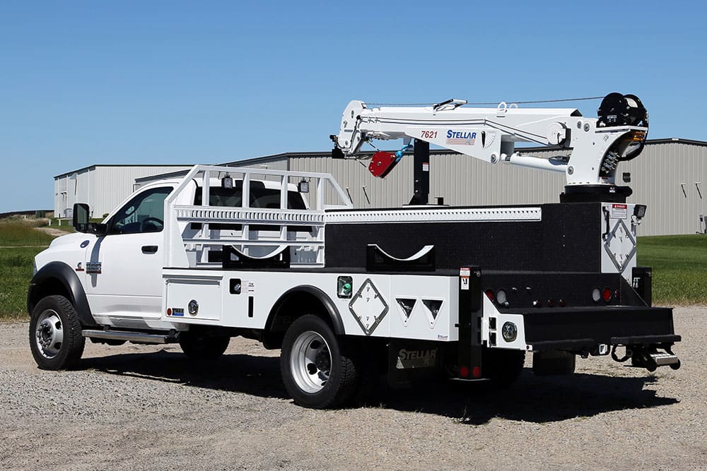 7621 Hydraulic Crane on Propane Service Truck