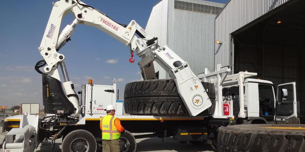 Tire Truck 20165 in action in South Africa